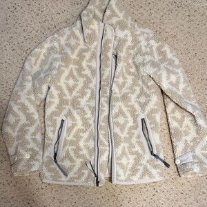 Patagonia sherpa zip up